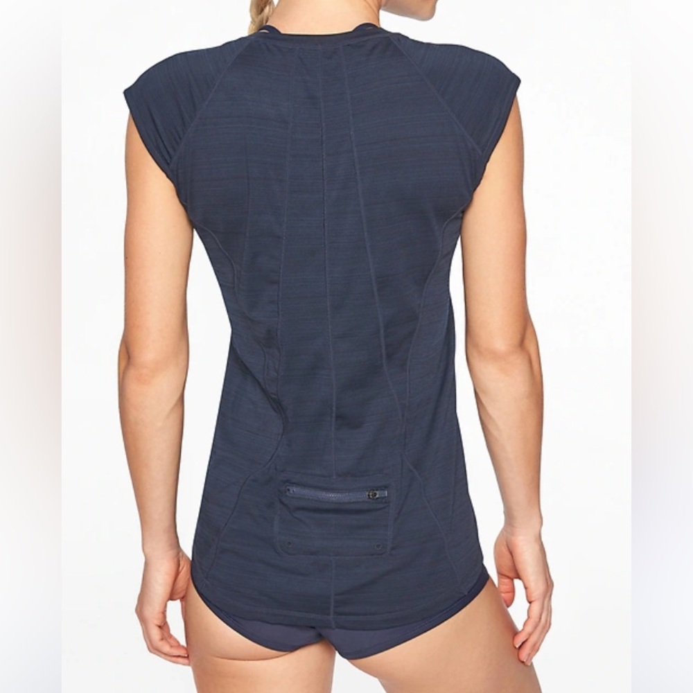 Athleta Pacifica Black Muscle Tank. Size M